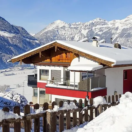 One-bedroom In Apartament Hart im Zillertal